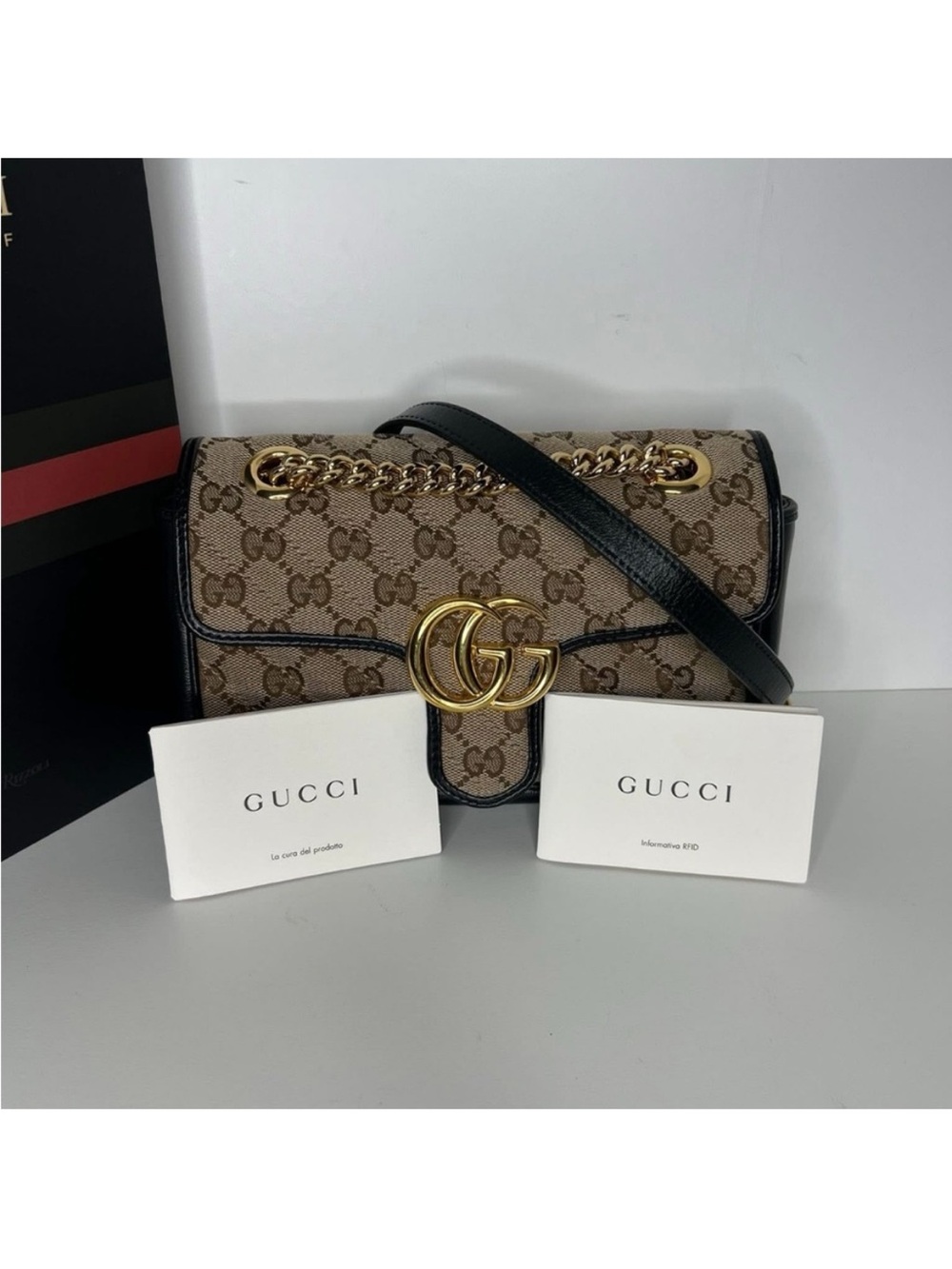 Gucci Beige GG Supreme Small Shoulder Bag with COA and Dustbag - Picture 5 of 5